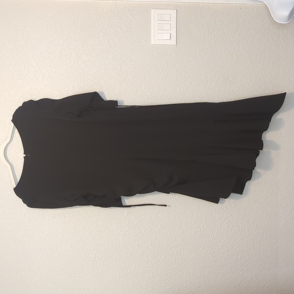 Rodarte x Universal Standard short ruched sleeve black midi sheath dress - Picture 10 of 13